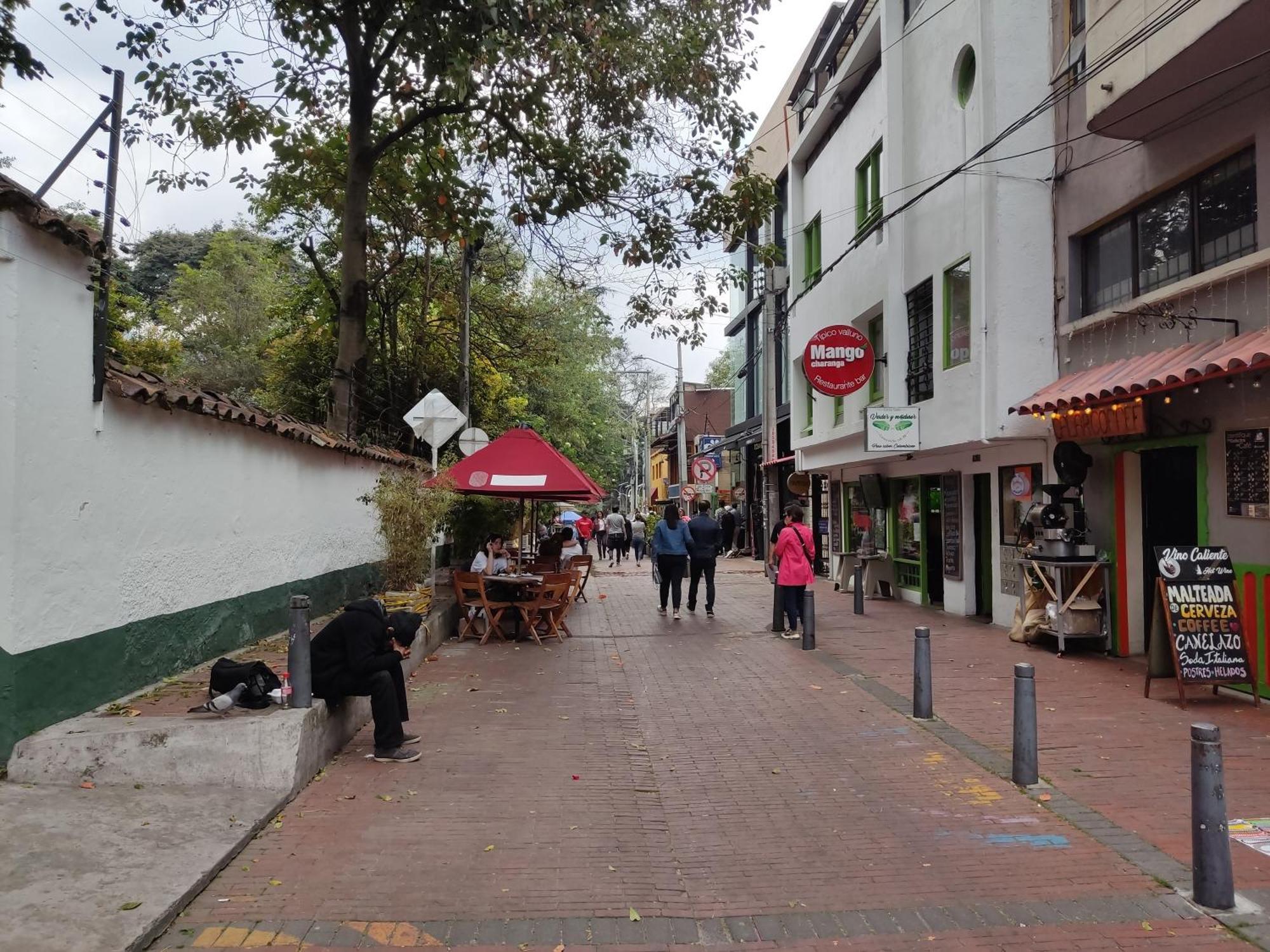 Hotel Primitivo Usaquen Bogota Bagian luar foto